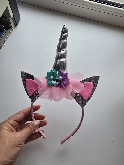 Платье нарядное на девочку 4-5лет