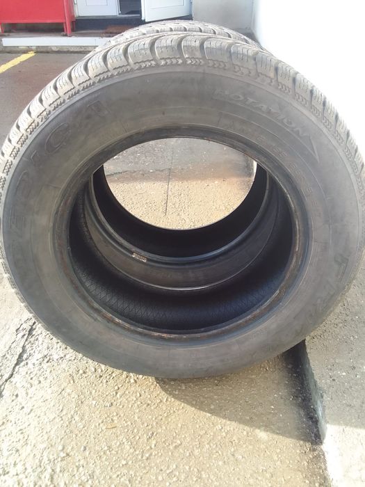 Două cauciucuri iarnă Debica Frigo 195/65 R15