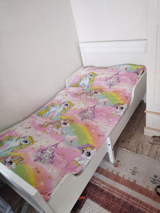 Детская кровать ,растущая ,Икеа