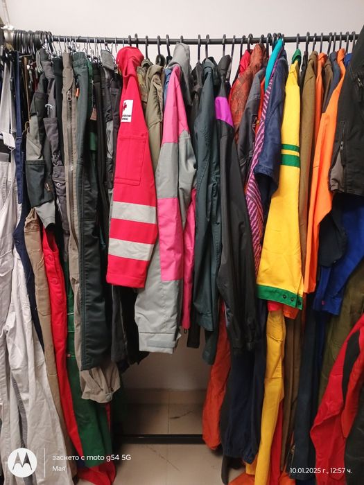 Дрехи втора употреба  3 лв кг, само ако се вземе всичката стока