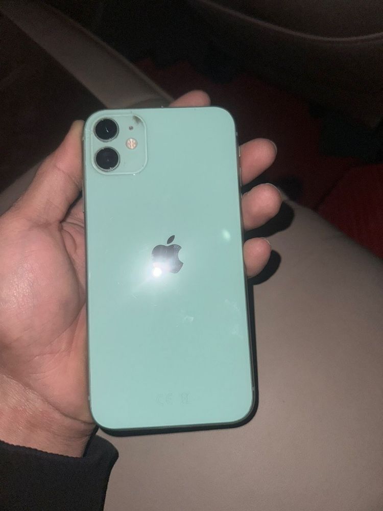 iphone11 256гб.