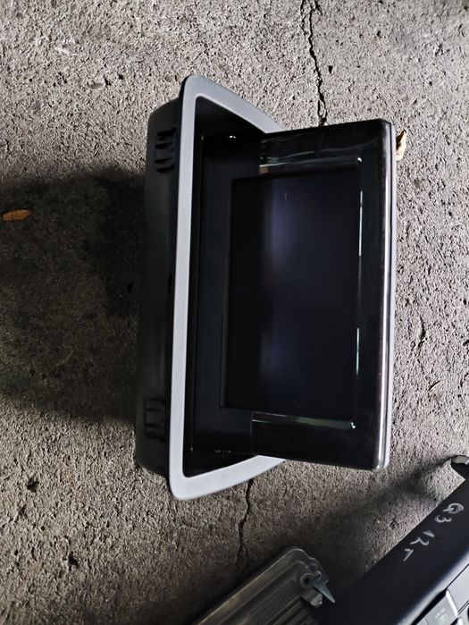 Дисплей за мултимедия/навигация за Audi Q3 8U0 857 273B