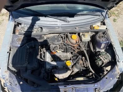 opel corsa b 1.0 12v бензин  НА ЧАСТИ !