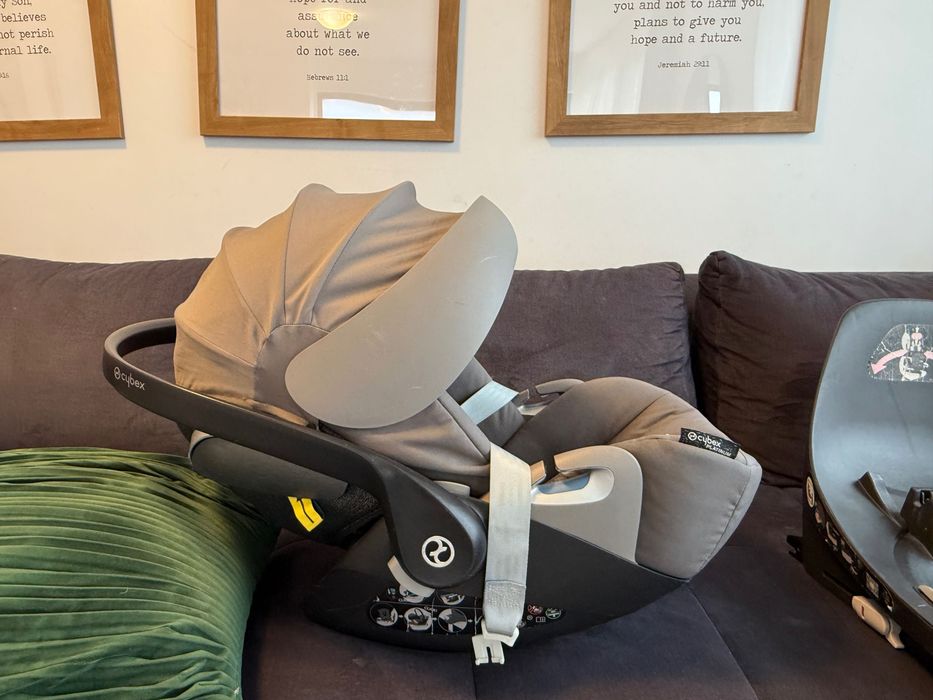 Vand scoica auto Cybex Cloud Z i-Size Plus + Baza Isofix Z