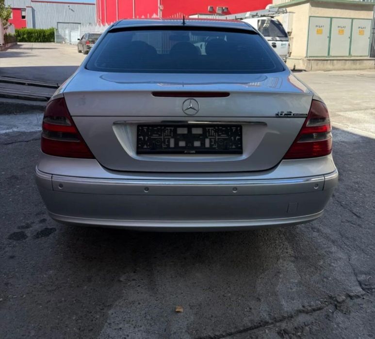 Mercedes e220 cdi на части