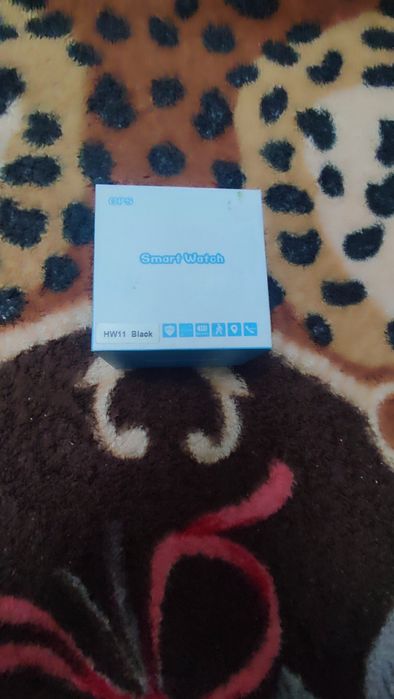 Срочно! Продам 2 Часов Детские Смарт и Мибенд 4