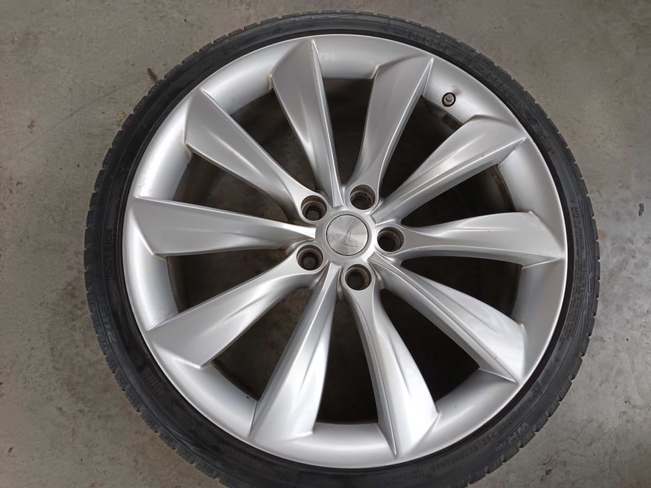 Джанти Тесла модел С Tesla model S