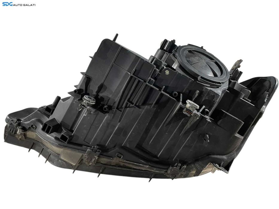 Far Dreapta FARA Xenon BMW Seria 3 F30 F31 2011 - 2015 [LR0156]
