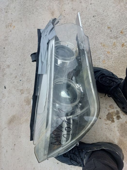 Десен фар BMW X1 2015