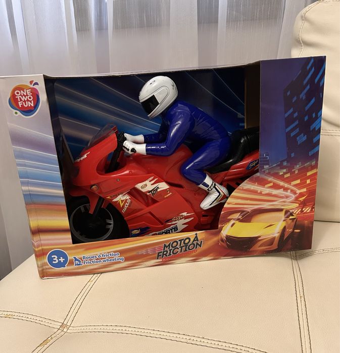 Motocicleta de jucarie - noua in cutie- 40 lei