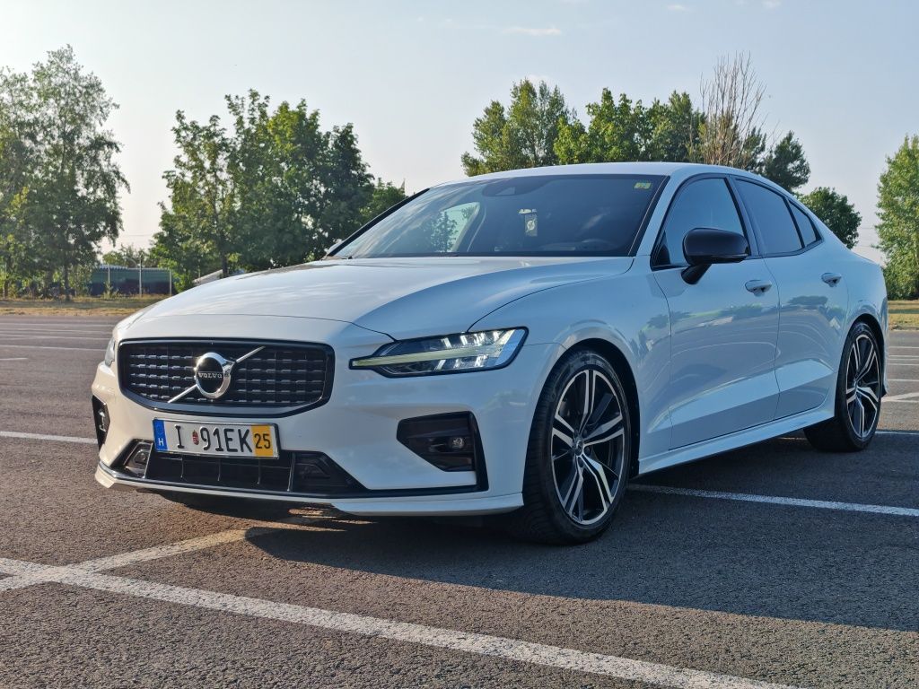 Volvo S60 R-line Matrix Recent adus impecabil garanție cash/rate