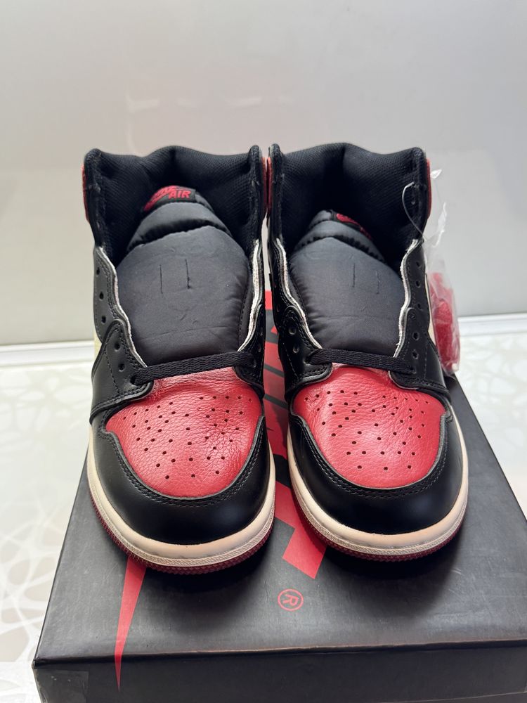 Jordan 1 High Bred Toe Кецове 37.5 Размер + Кутия