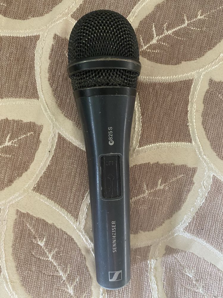 Продам микрофон sennheiser e825S