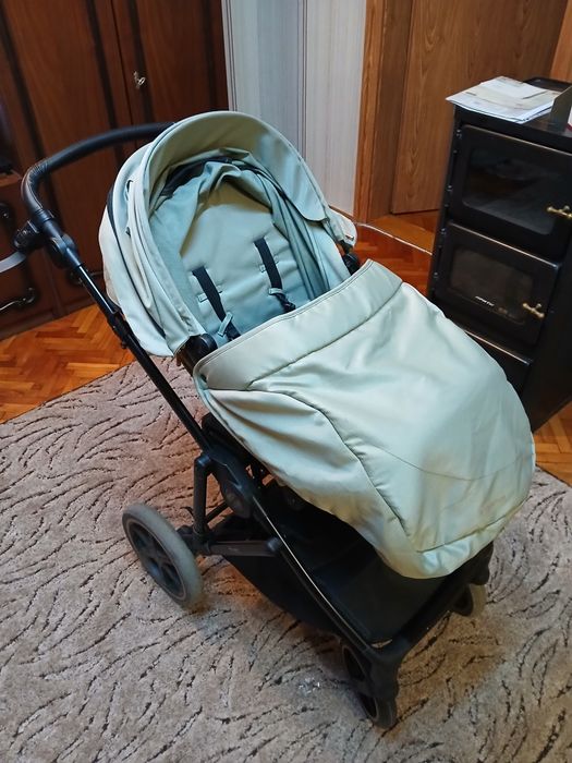 Бебешка количка 2 в 1