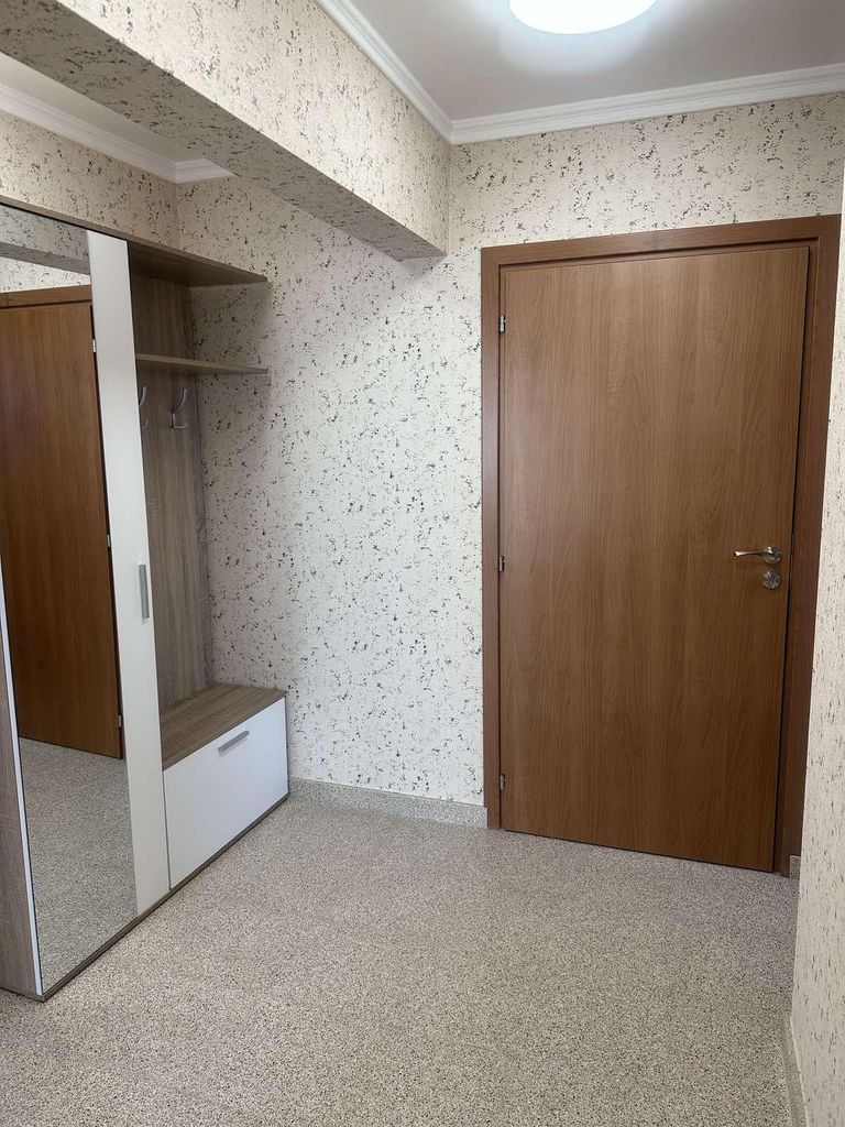 Дава се под наем Тристаен апартамент в София, Център - 100 кв.м за 600 € - Снимка #7