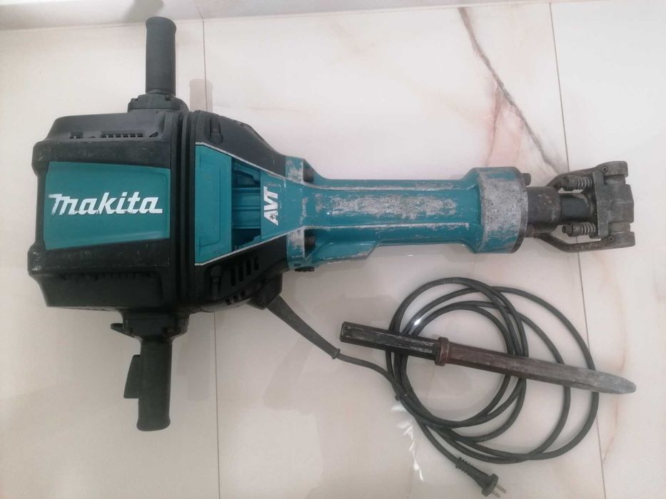 Picamar demolator Makita HM1812