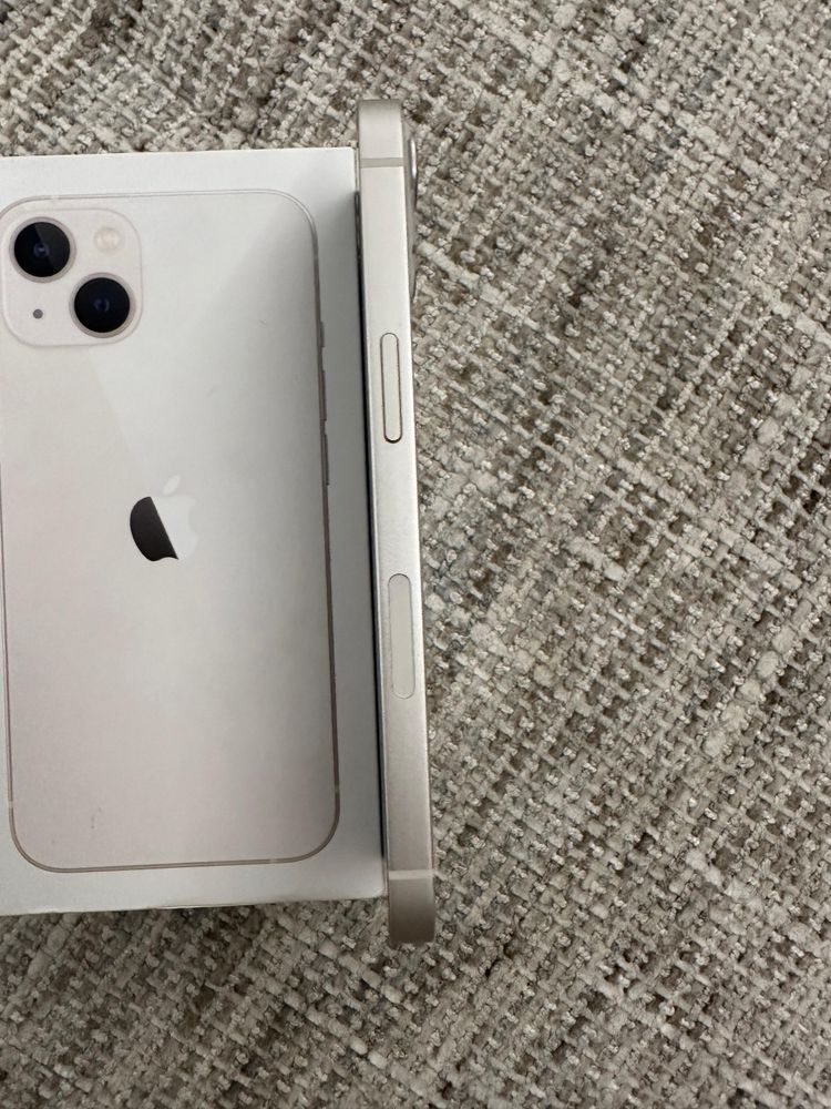 IPhone 13 86% батарея