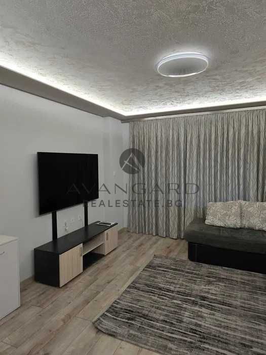 Продава се Тристаен апартамент в Пловдив, Тракия - 95 кв.м за 1508 €/кв.м - Снимка #2