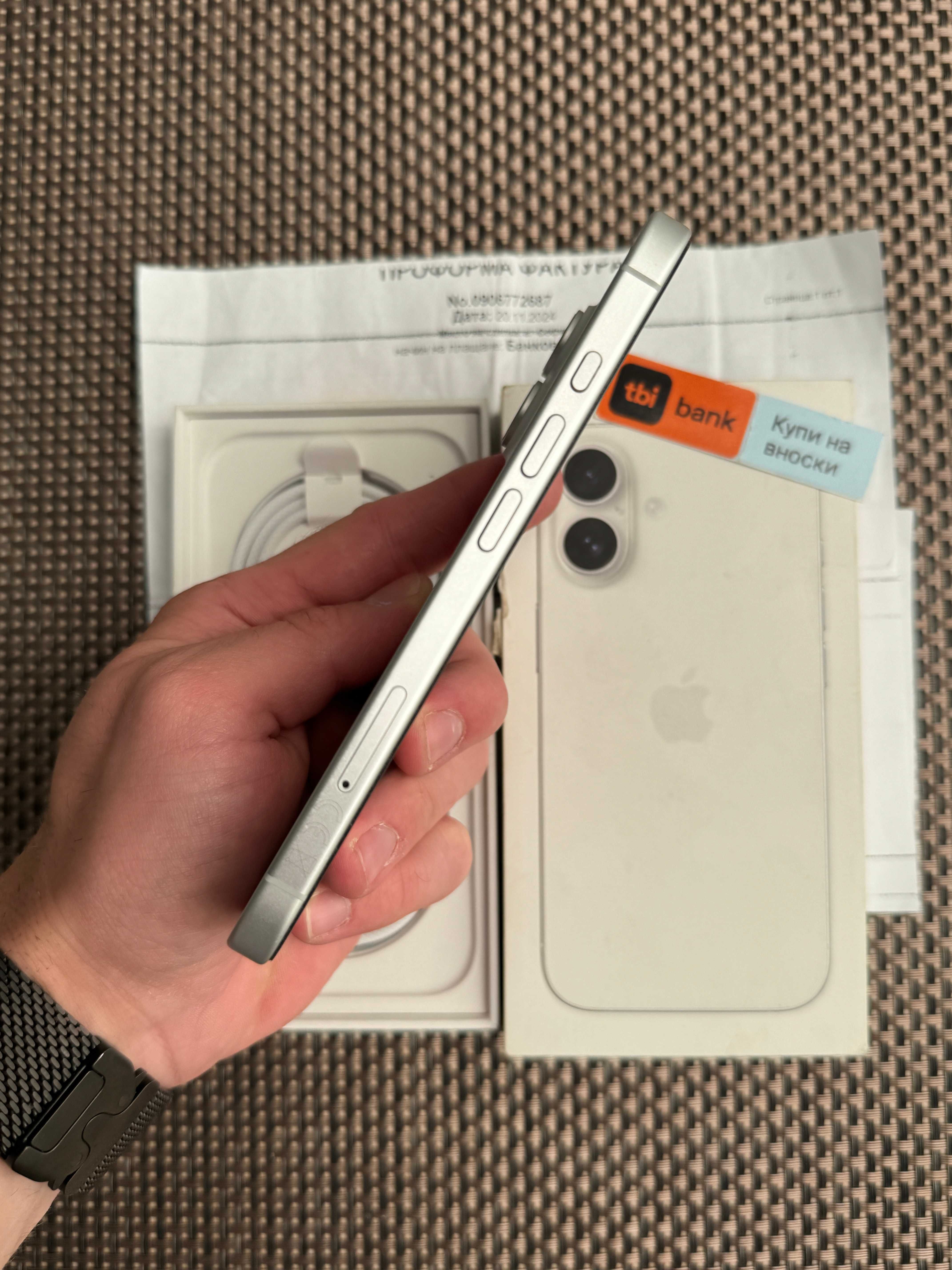 24мес. ГАРАНЦИЯ! 256Gb! iPhone 16 Лизинг от 53лв/м White КАТО НОВ бял