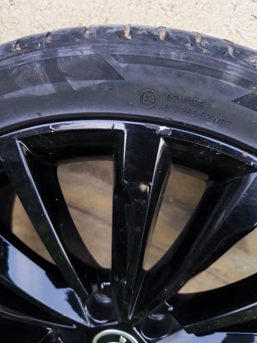 Vând Jante Skoda Superb 19 inch model Trinity