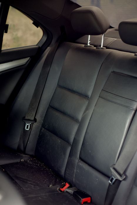 Interior complet Mercedes C W204 piele negra fata usa plafon scaun cot