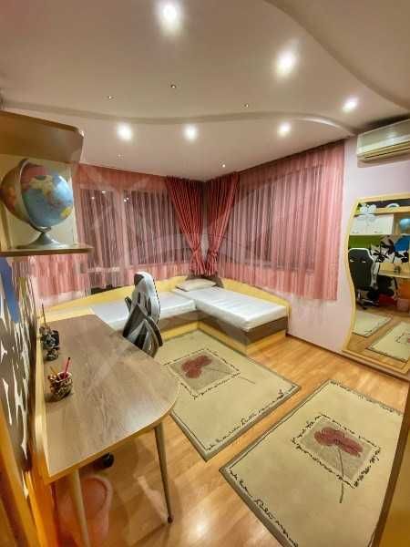 Многостаен апартамент под наем в Христо Смирненски 173191