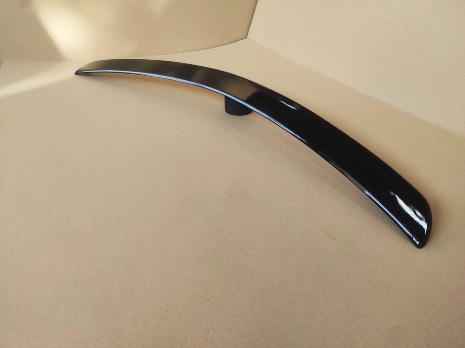 ЛИП СПОЙЛЕР тип AMG  C63 Мерцедес Mercedes W204 C class - ЧЕРЕН ЛАК