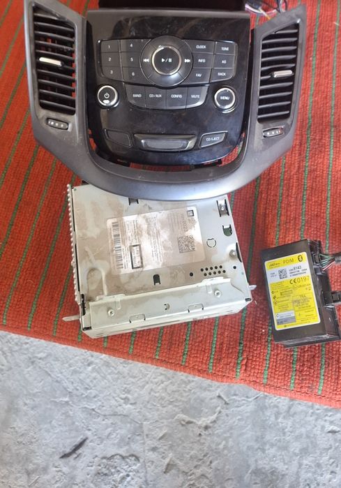 Orlando magnitol bluetooth ligidan deflektri yonadi