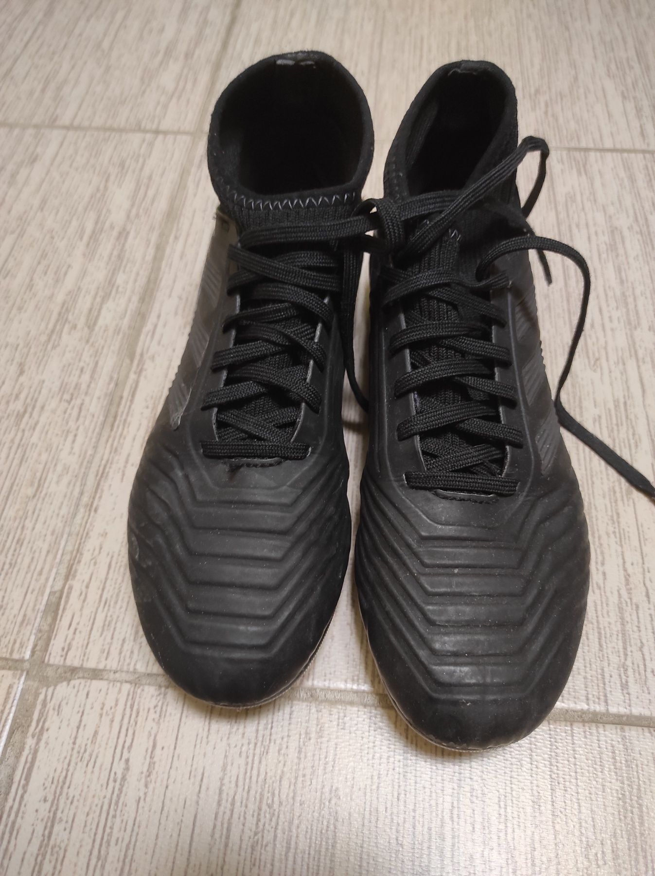 Бутонки "Adidas Predator"