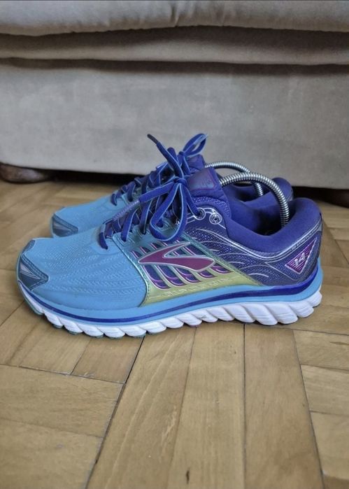 Pantofi de alergare Brooks Glycerin 14, mărimea 39 (25 cm)