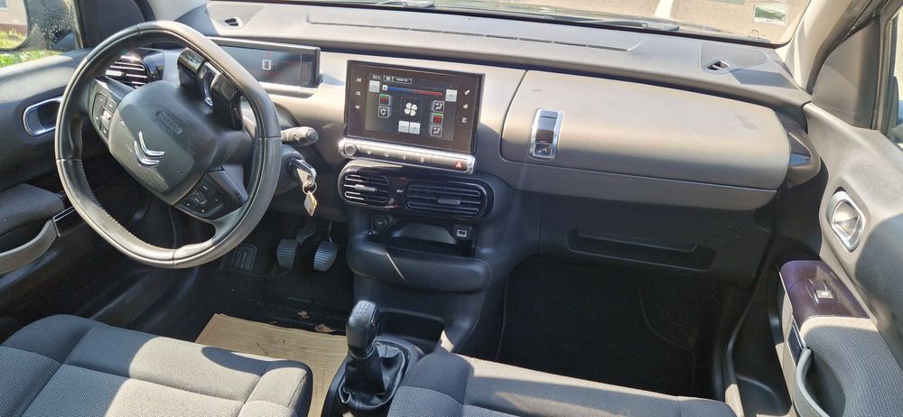 Citroen c4 cactus 1.2 benzina  2017 123000 km realii