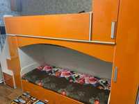 Двухъярусная кровать со шкафами в детскую комнату
