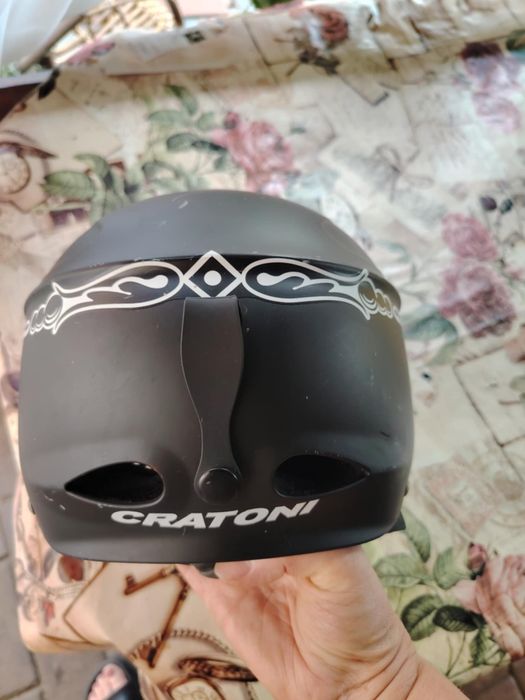 casca bicicleta cratoni