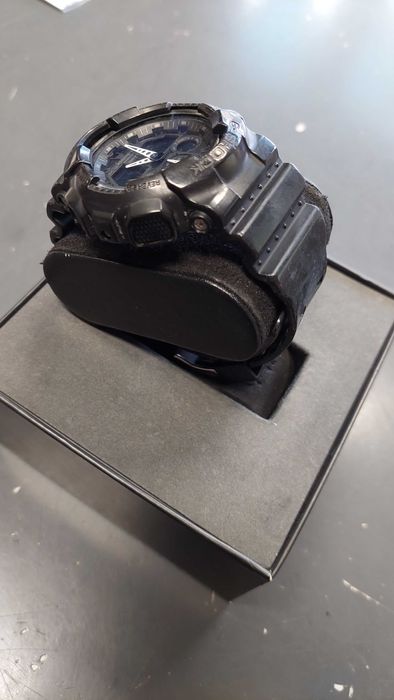 Часовник Casio G-Shock GA-100