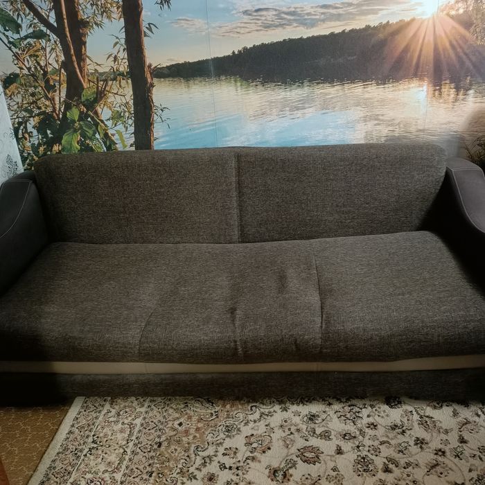 Продам хороший диван