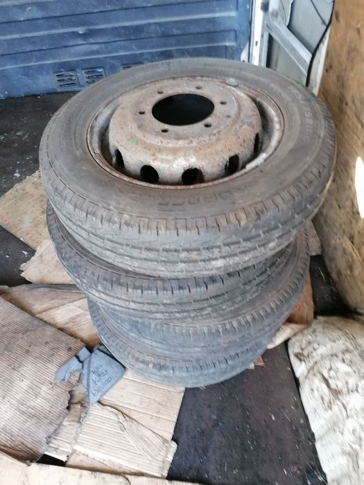 Cauciucuri pe 16, 185/75/R16 C, M+S DOT 0823