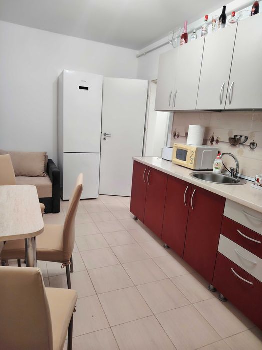 Inchiriez in regim hotelier apartament cu o camera