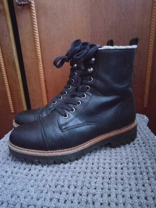 Полуботинки  кожа  раз 37 3500 тг  замшевые  полуботинки 36 раз 2000