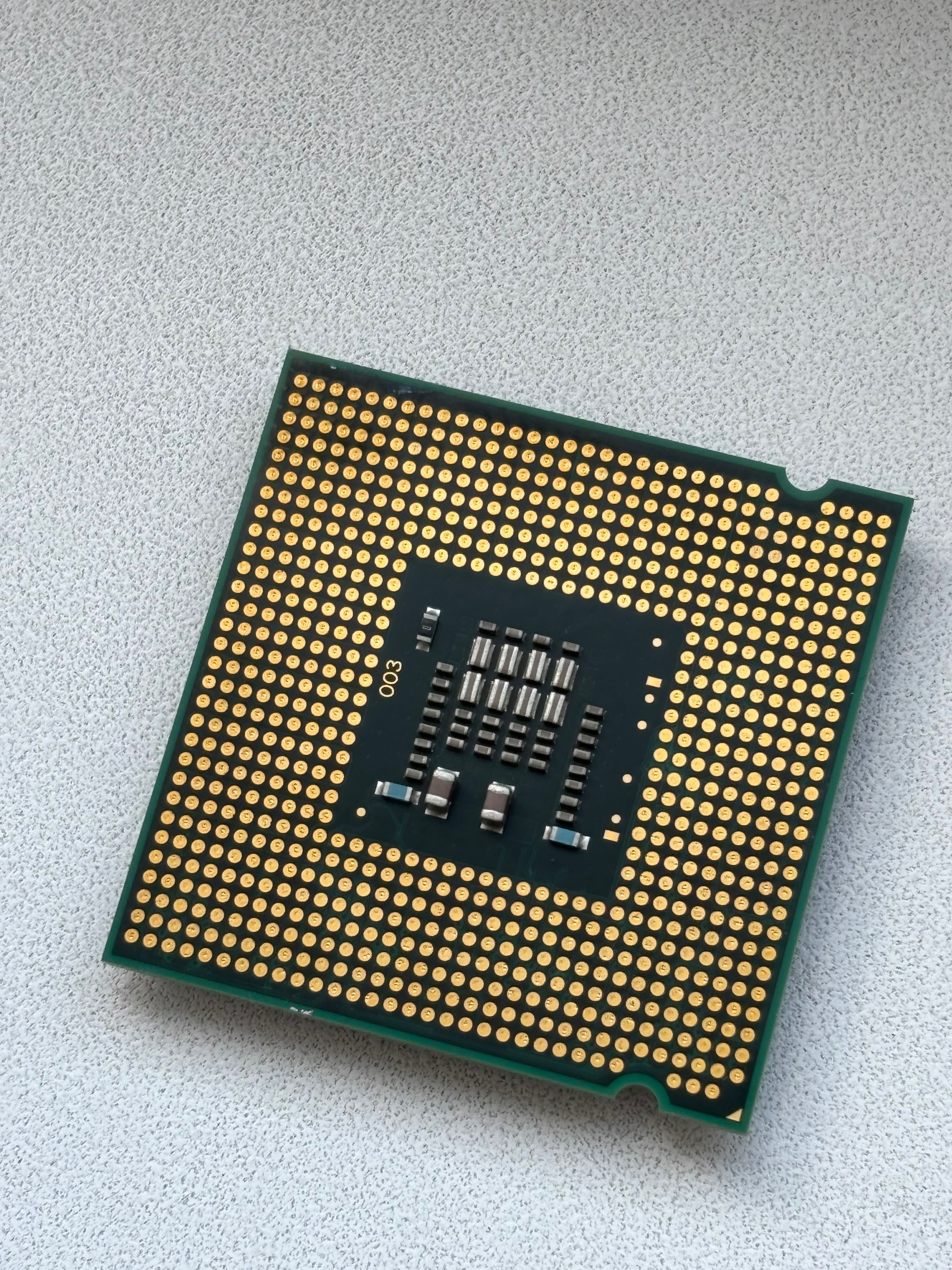 Продам процессор Intel Pentium Dual-Core E5200