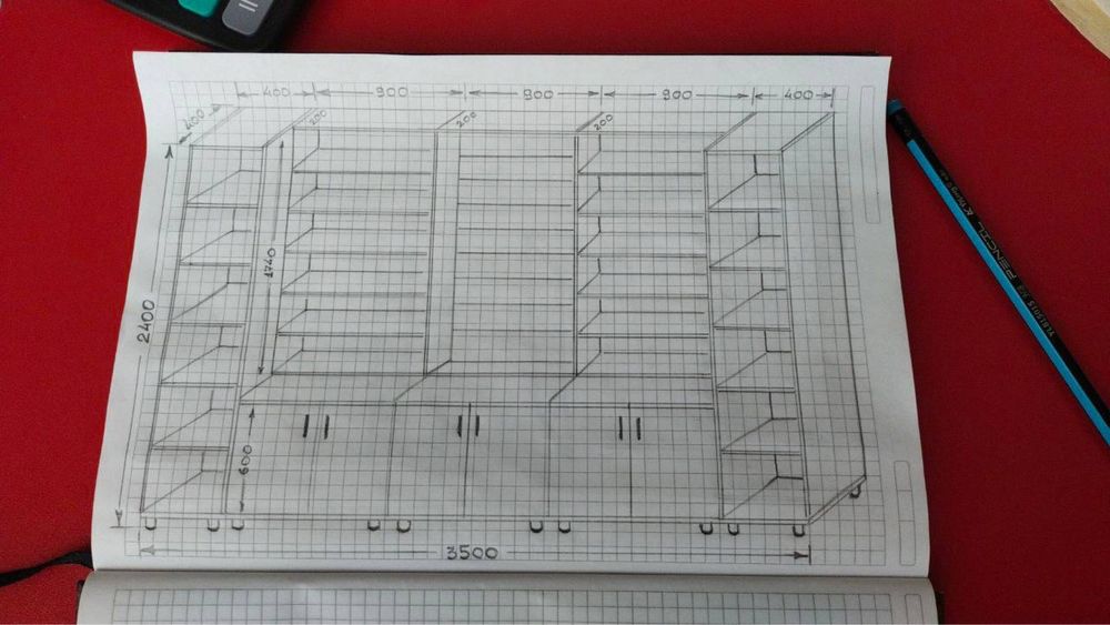 Yangi mebel sotiladi holati zor. boyiga 2.6 m eniga 3.5