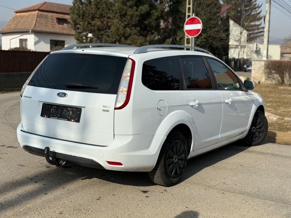 Ford focus facelift
