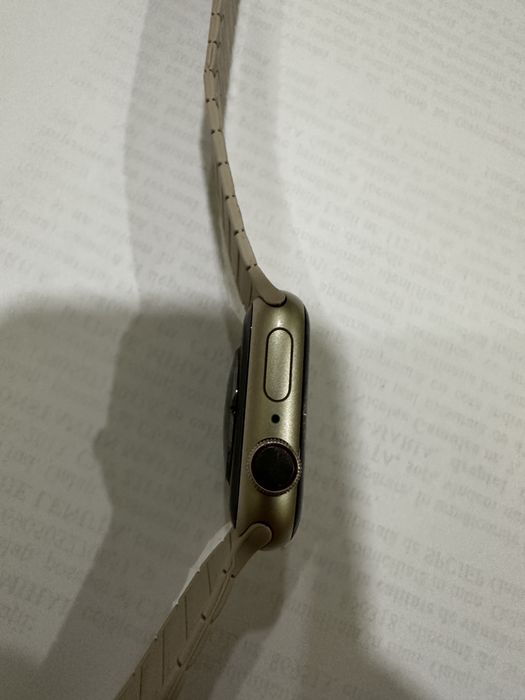 Apple Watch Series 8 Cellular Aluminiu 41mm Rezistent la apă cu eSIM