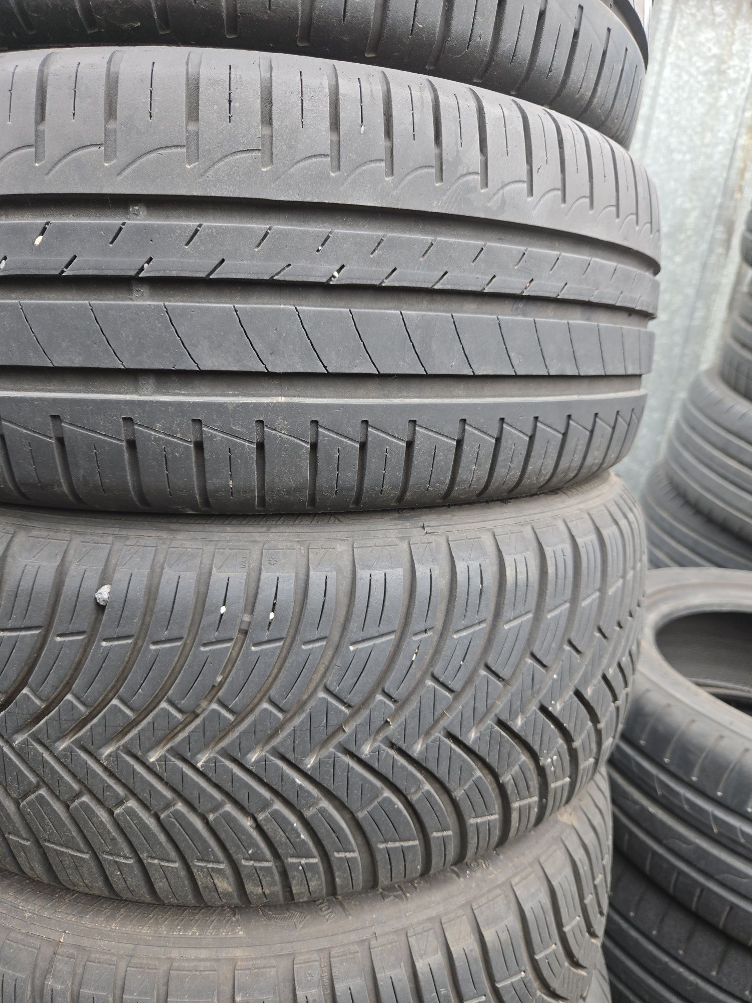 2бр. 195 45 16 Goodyear летни.
