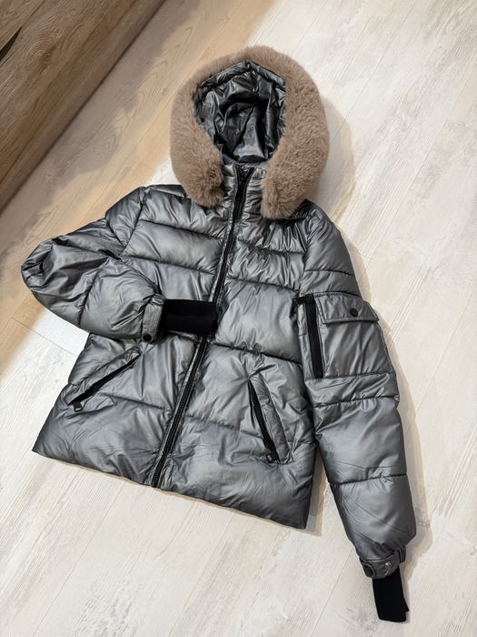 Дамско зимно яке с качулка