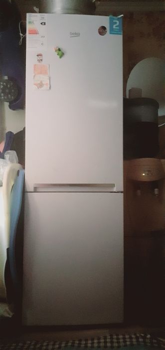 Срочно продам холодильник