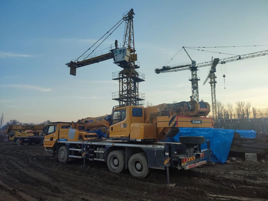 ПРОДАМ Башеный кран!