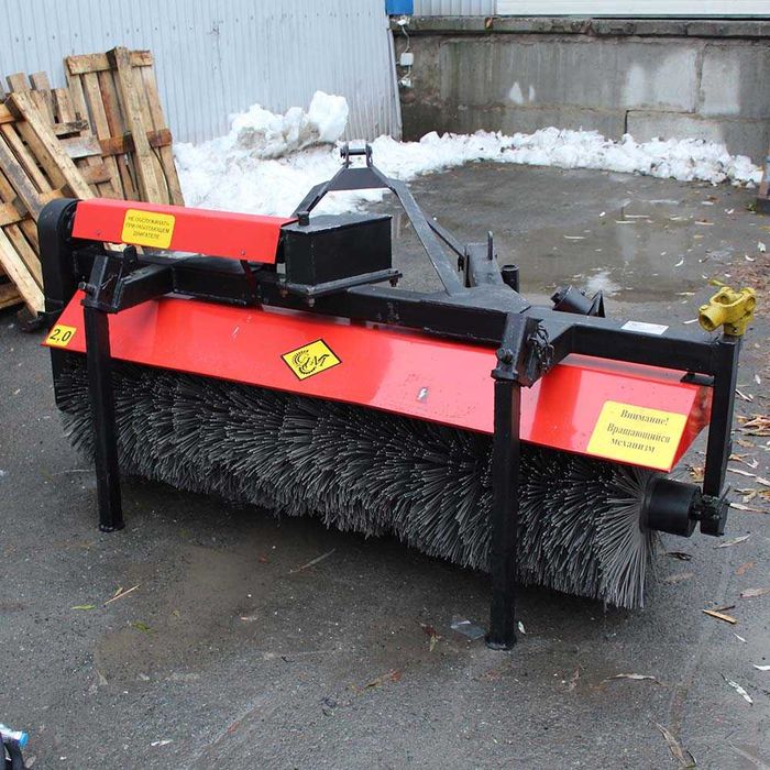 Щетка коммунальная тротуароуборочная НТУ 1,6 2,0 , с увлажнителем.Ориг