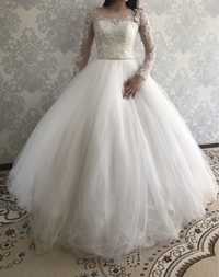 Продам свадебное платья