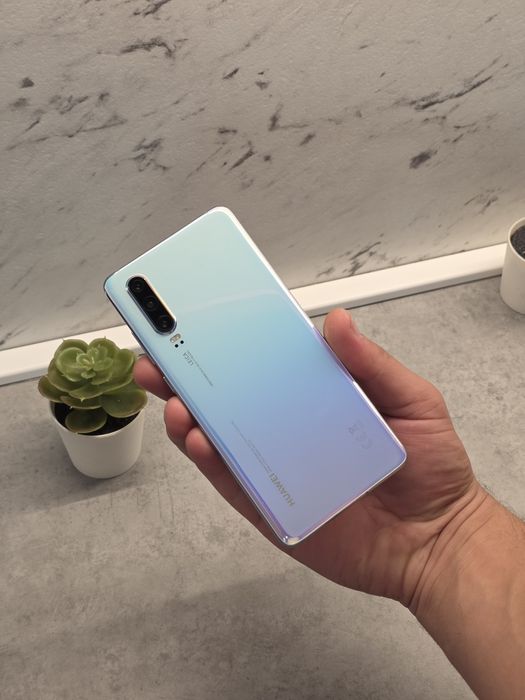 Huawei P30 ~ 128GB / 6Gb ram ~ DUOS