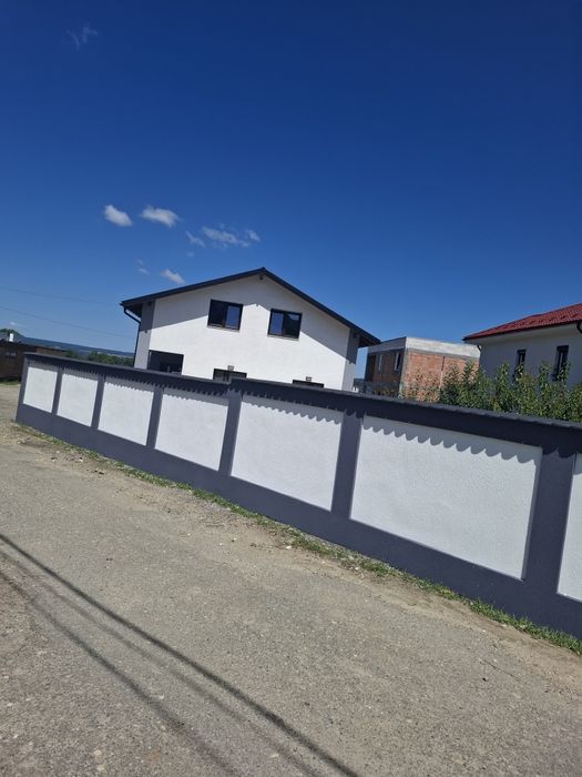 Vând casă în Mioveni Argeș